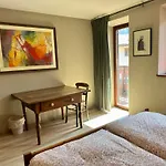 House Maharac With 3 Apartments Till 15 Persons Holiday home