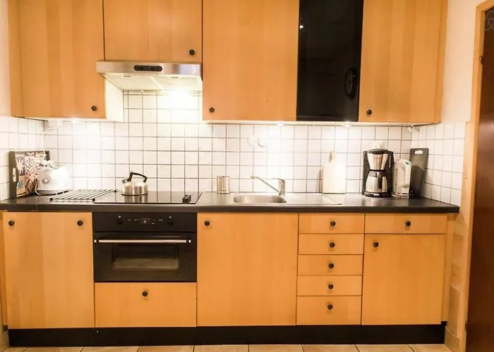 House Maharac With 3 15 Persons 度假居