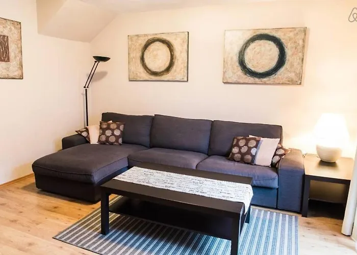 House Maharac With 3 15 Persons 度假居 Kamno