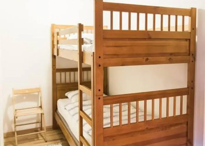 House Maharac With 3 15 Persons 度假居